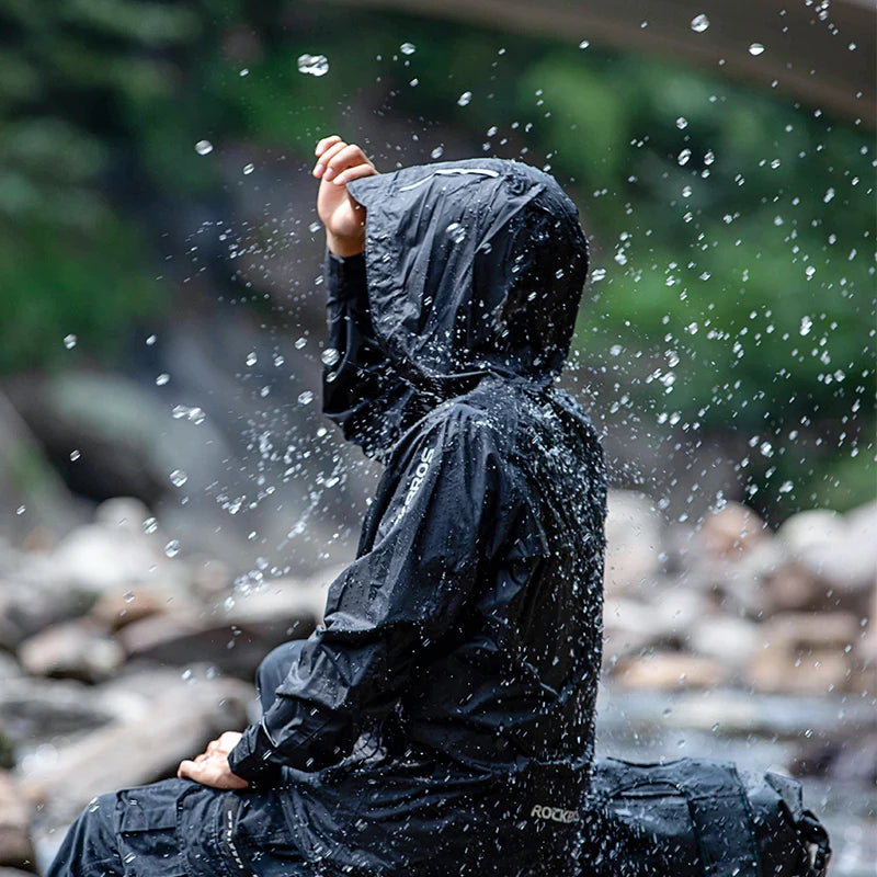 Cycling Waterproof Jacket Men Breathable Reflective Hooded Raincoat Waterproof Outdoor Sport Windbreaker European Size