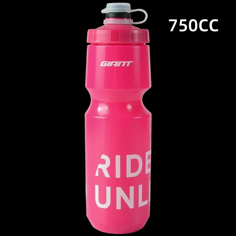 GIANT 600Ml/750Ml Bicycle Bottle MTB Road Bike Water Bottle Outdoor Sports PP Bottles Portable Large Capacity Drink Cycling Cup