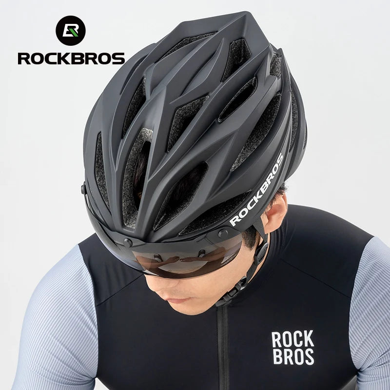 Bicycle Helmet with Lenses Adjustable 58-62Cm Cycling Helmet Special Anti-Odor Lining Magnetic Goggles Bike Helmet